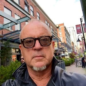 Meet your Posher, Mark